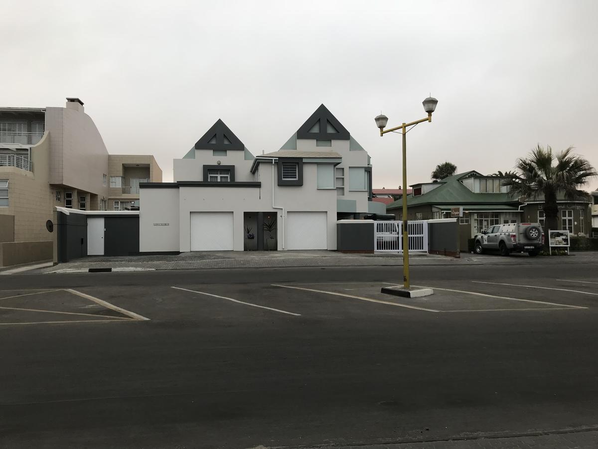 Mylas Cottage Swakopmund Exterior foto